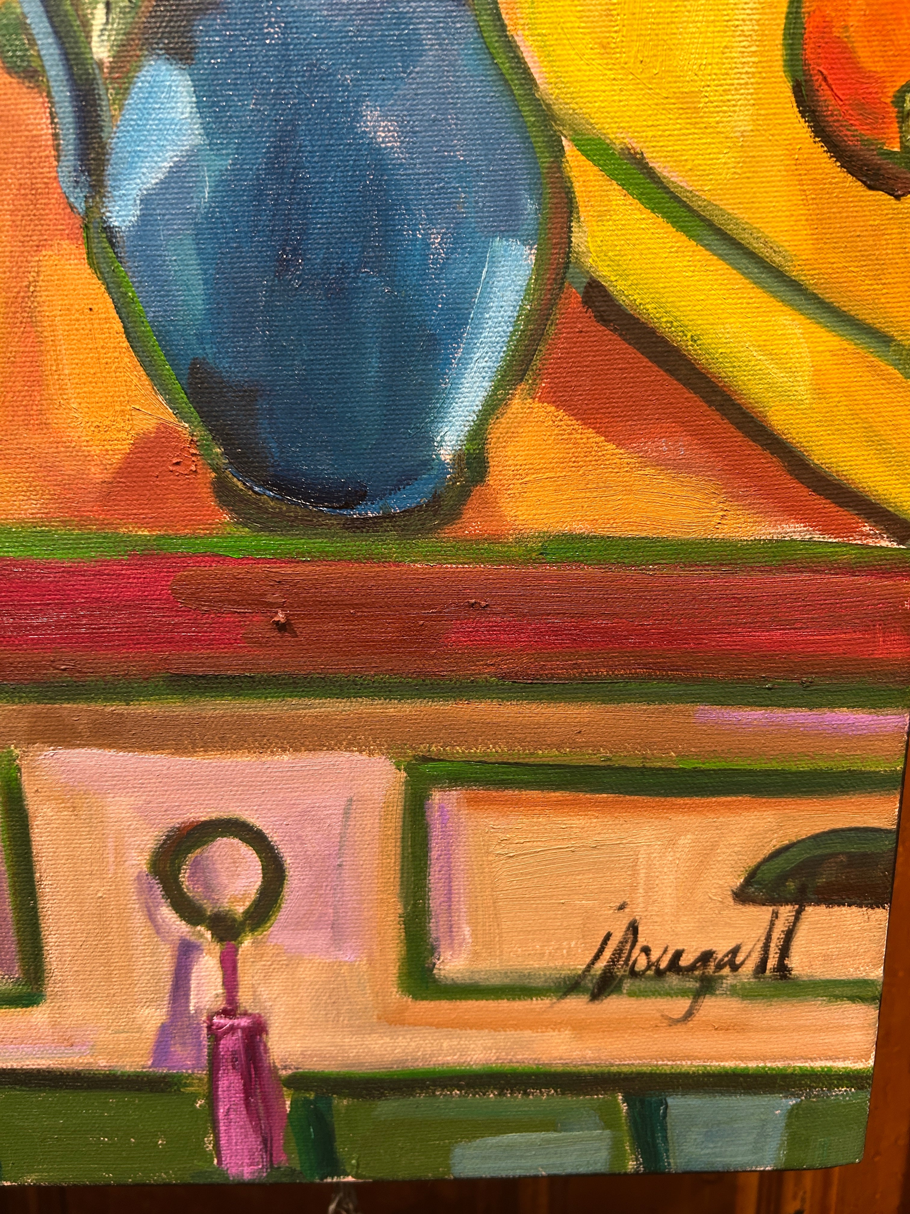 Interior : Dessert anyone ?