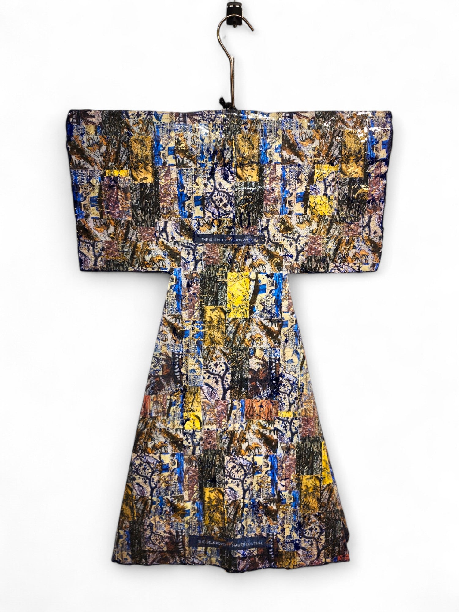 The Silk Road - Haute Couture; Le Pagne Antique