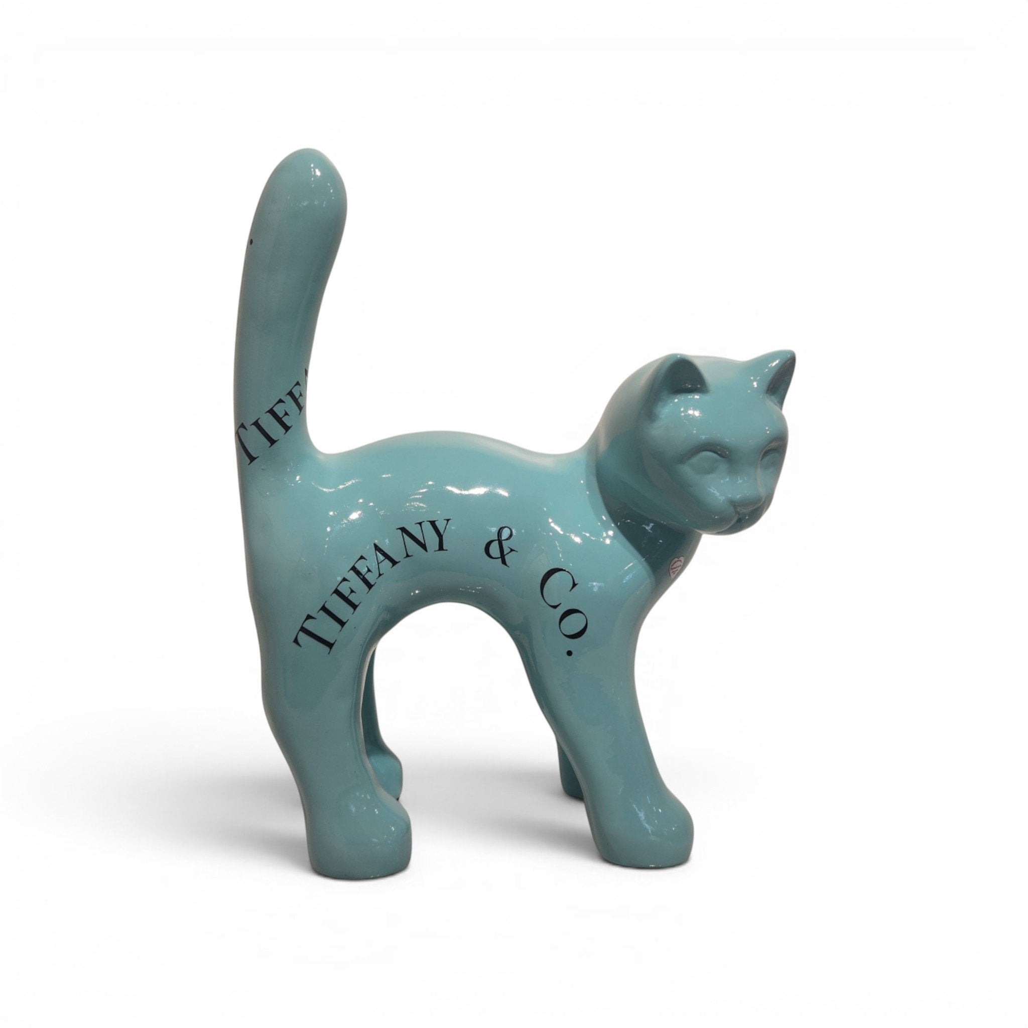 CAT “TIFFANY” - standing (8/66)