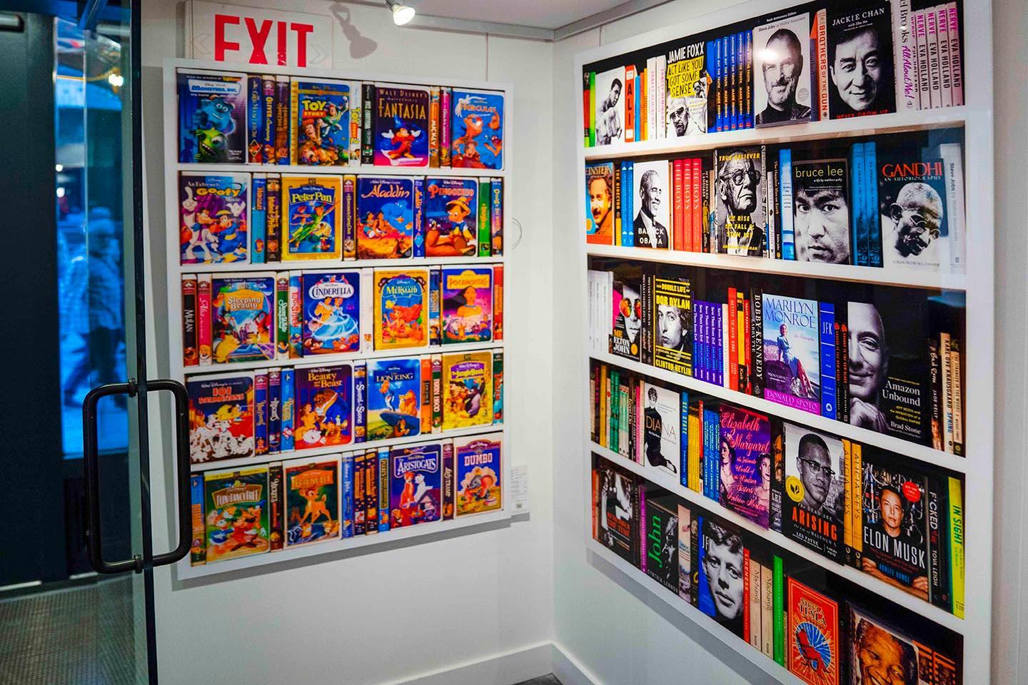 Biography Bookscape (Série/Series) - Galerie d'Art Beauchamp