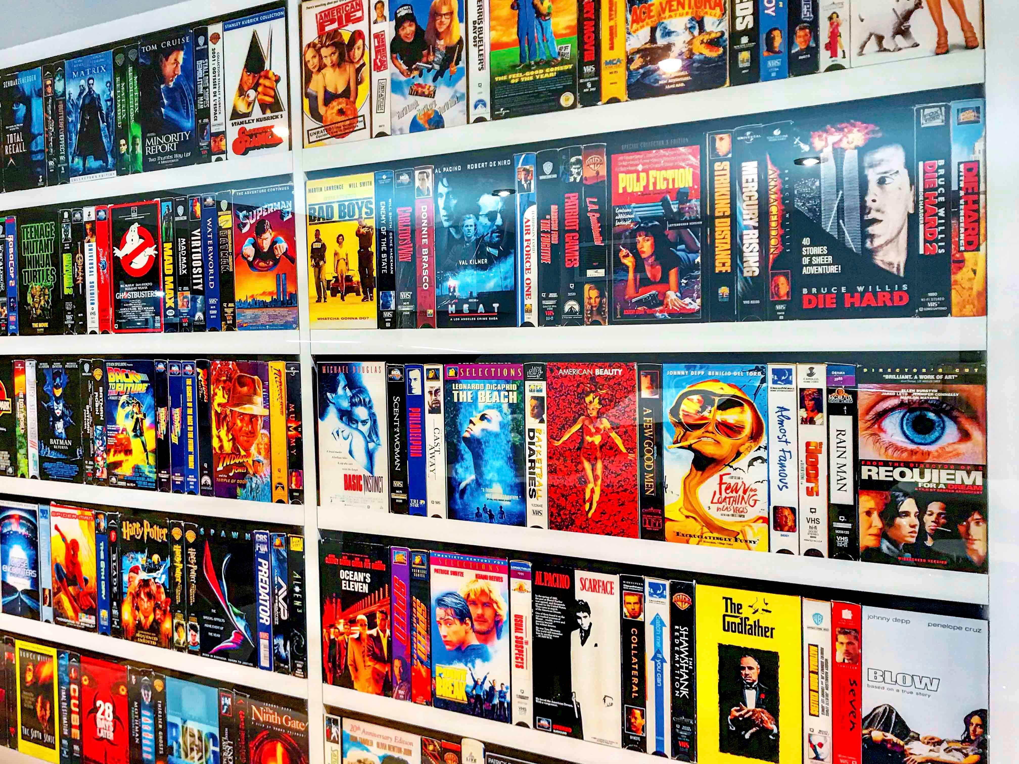 Blockbuster Cinescape (White) (Série/Series) - Galerie d'Art Beauchamp