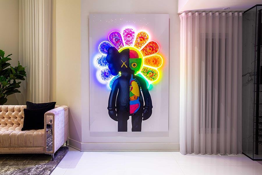Neon Kaws x Murakami (Série/Series) - Galerie d'Art Beauchamp