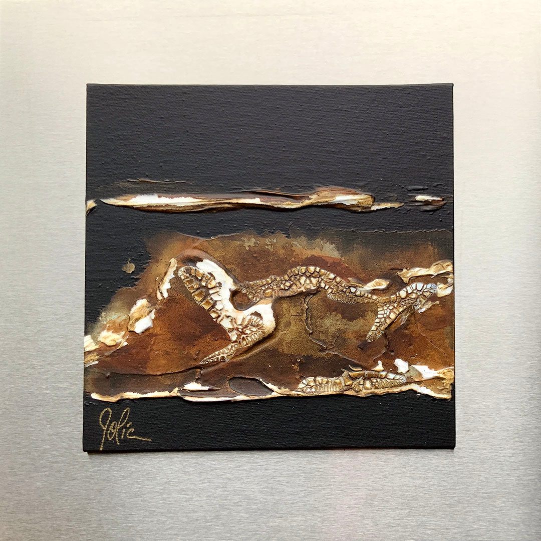 Echoes of land 1, Jolic, Oeuvre cartonnée sur base en acier inoxydable