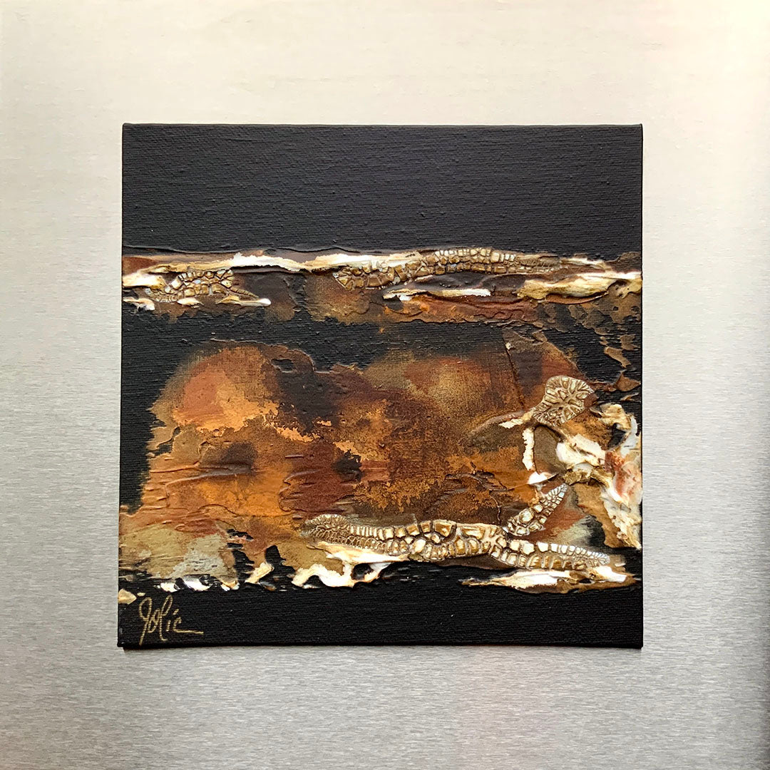 Echoes of land 4, Jolic, Oeuvre cartonnée sur base en acier inoxydable