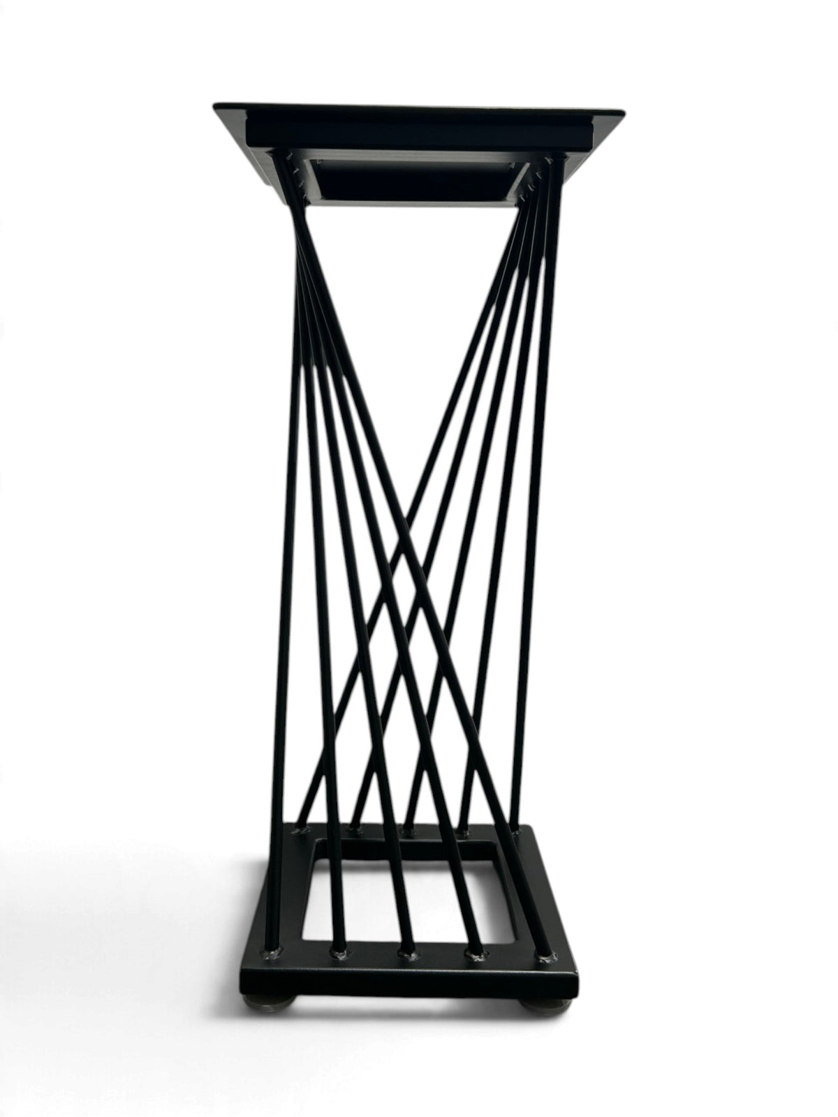 Piédestal croisé, Laurent, Sébastien, Steel