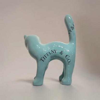 CAT “TIFFANY” - standing (1/66)