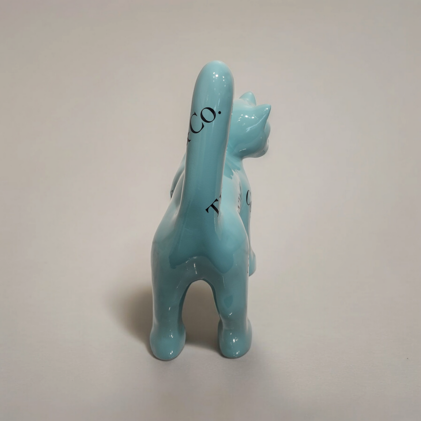 CAT “TIFFANY” - standing (1/66)