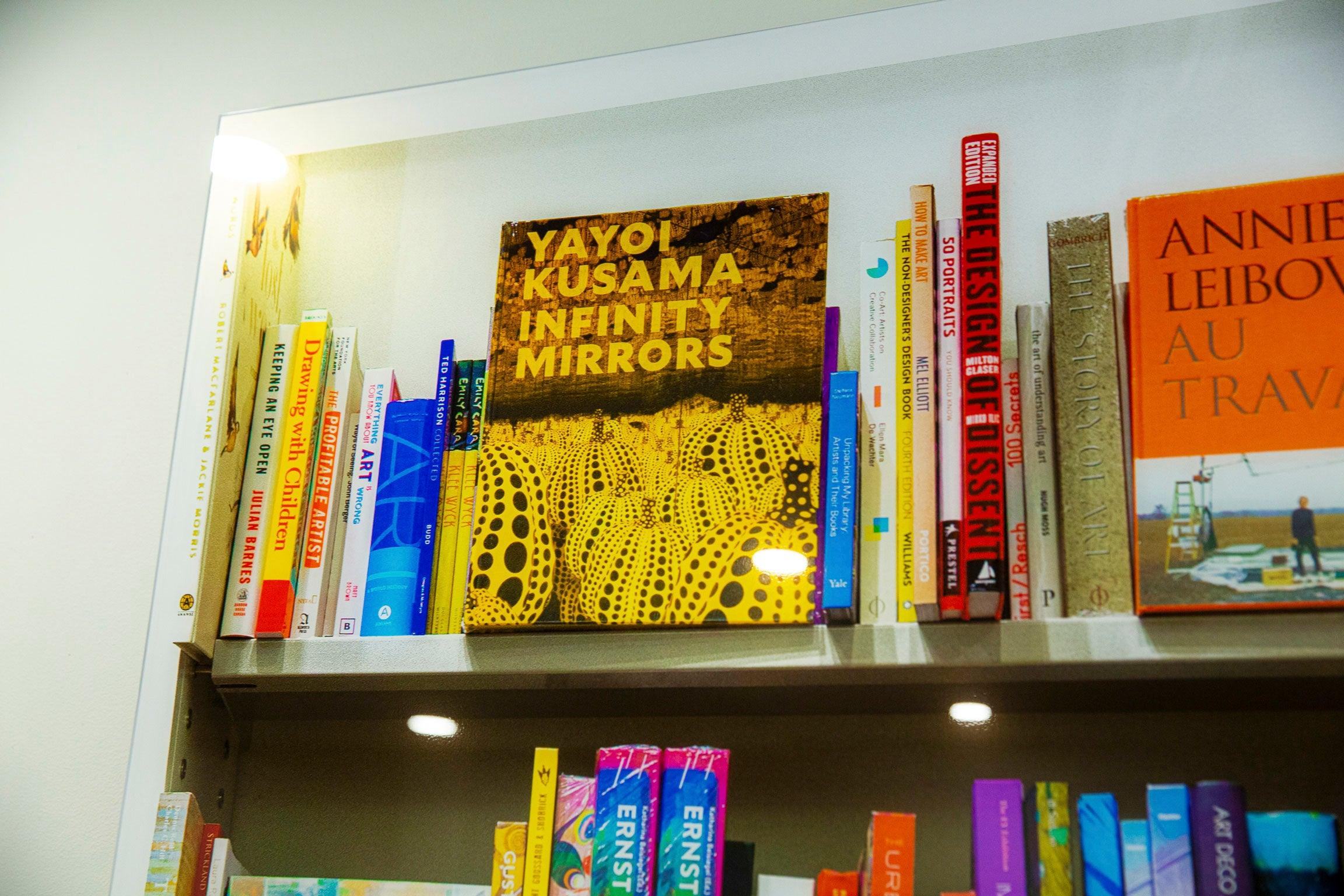 Artist Bookscape (Série/Series) - Galerie d'Art Beauchamp