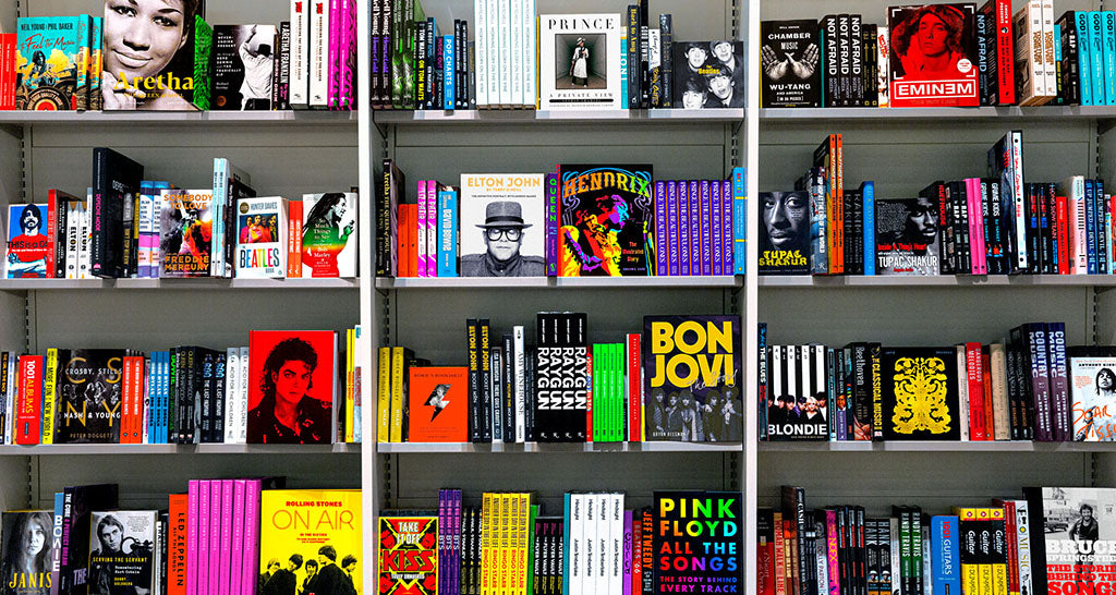 Music Bookscape II (White) (Série/Series) - Galerie d'Art Beauchamp